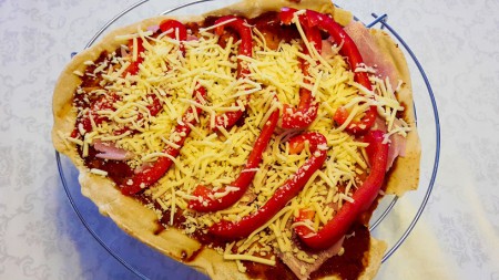 Pizza met heerlijk knapperige korst